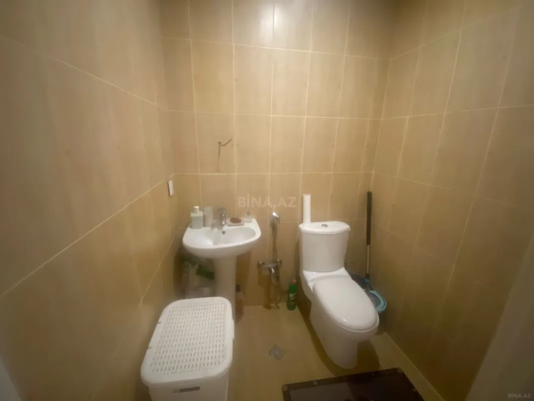 Satılır 4 otaqlı mənzil 80 m²