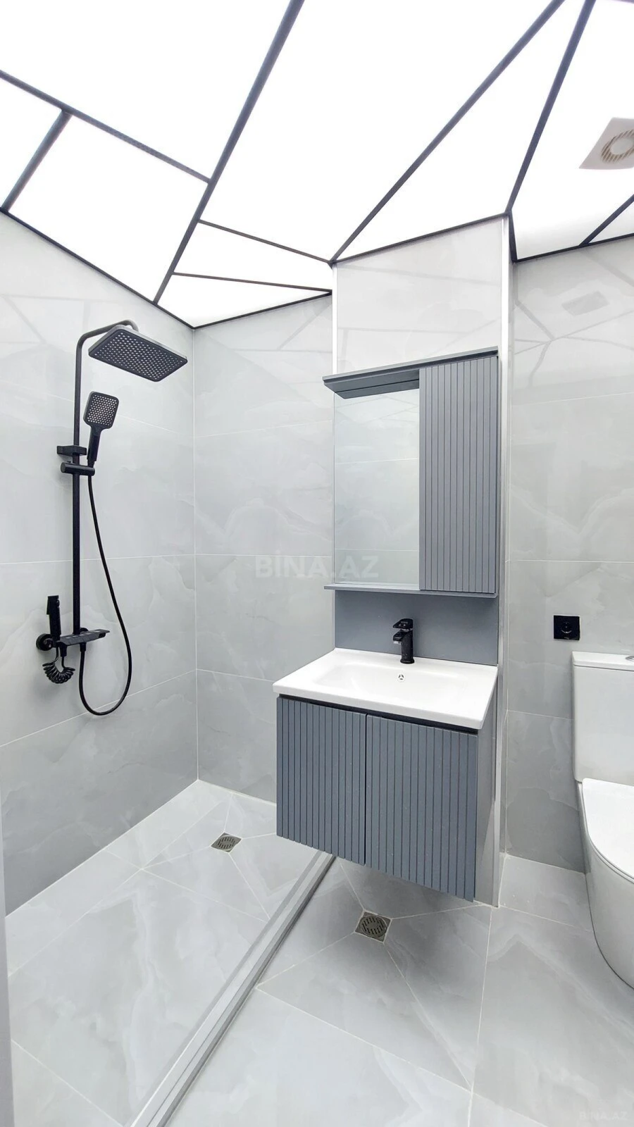 Satılır 3 otaqlı mənzil 90 m²