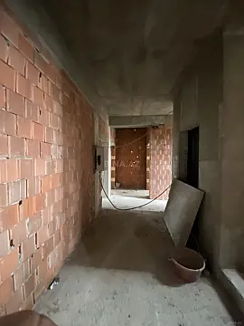 Satılır 2 otaqlı mənzil 75 m²