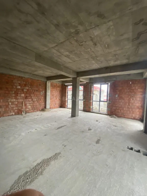 Satılır 2 otaqlı mənzil 75 m²