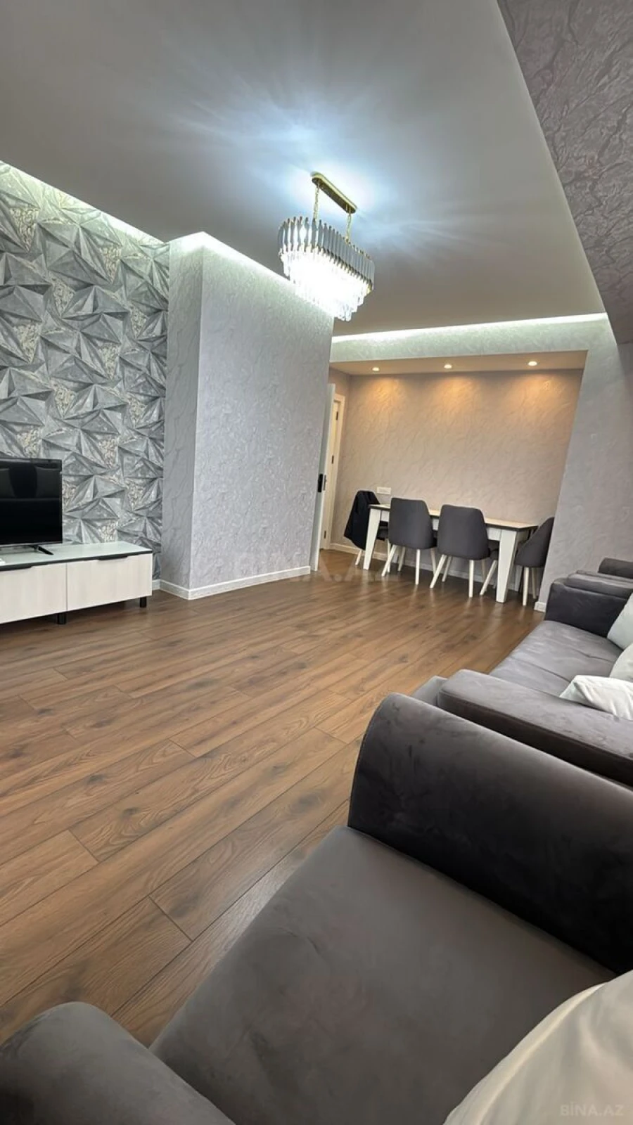 Kirayə verilir 3 otaqlı mənzil 100 m²