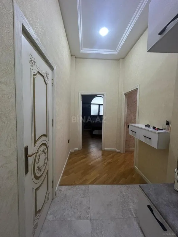 Satılır 2 otaqlı mənzil 65 m²