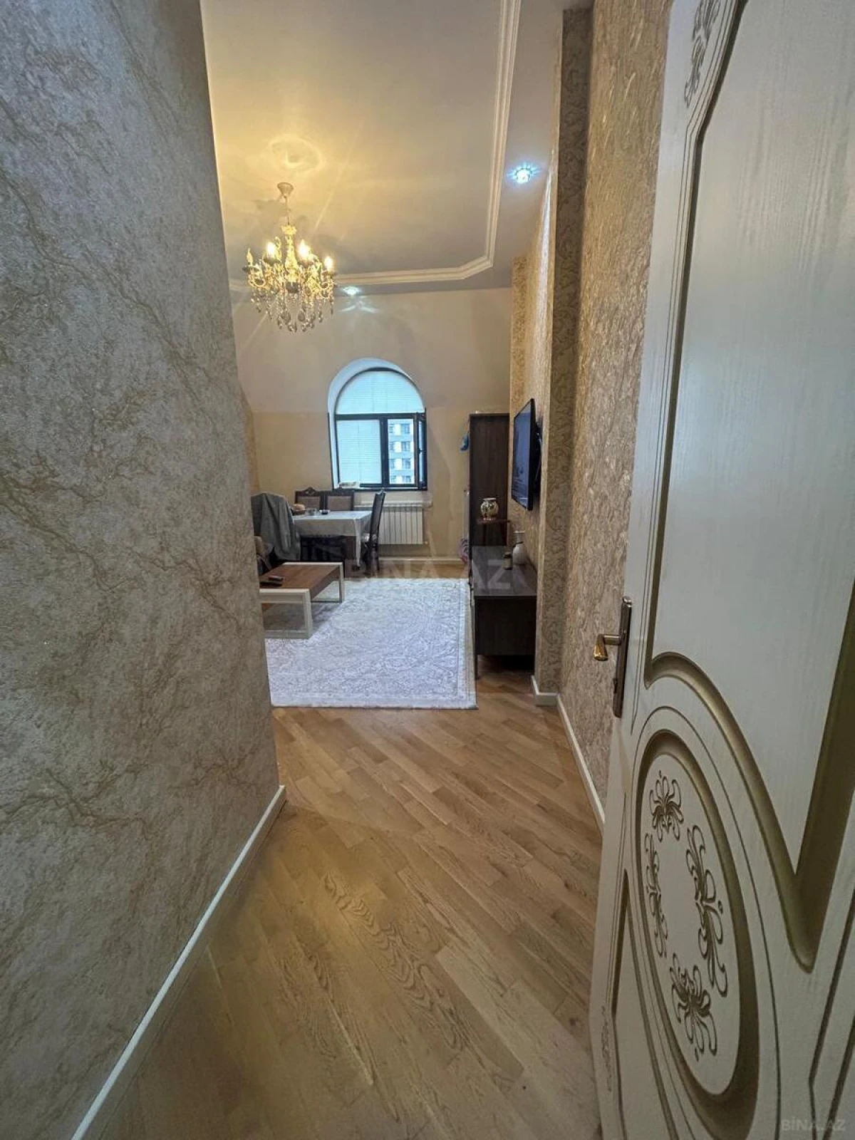 Satılır 2 otaqlı mənzil 65 m²