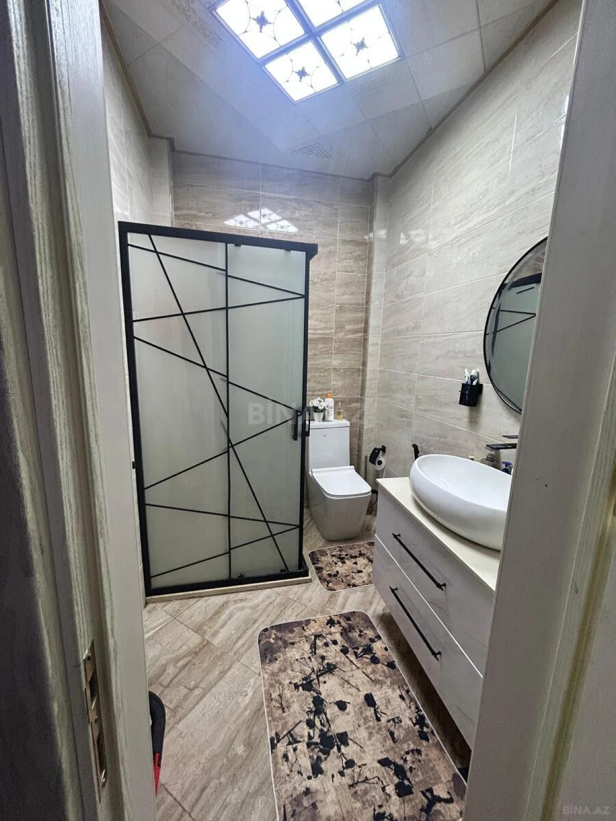 Satılır 2 otaqlı mənzil 65 m²