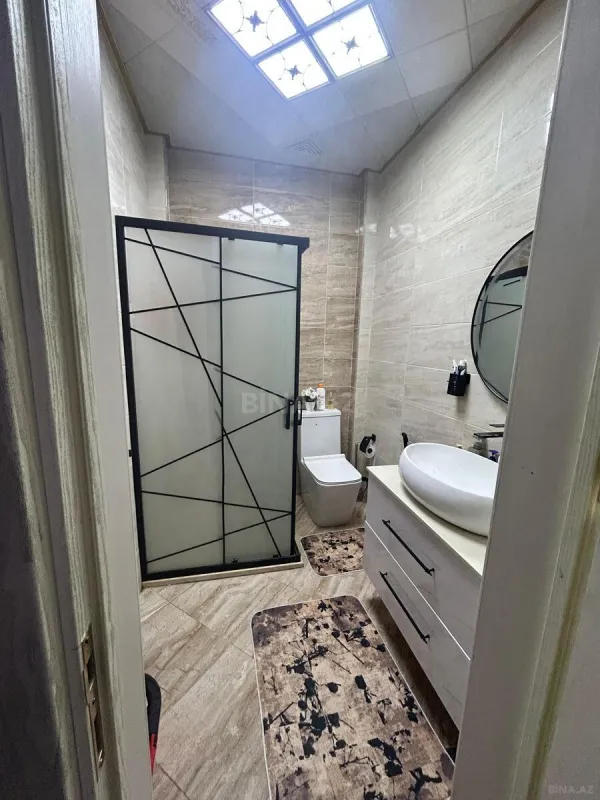 Satılır 2 otaqlı mənzil 65 m²