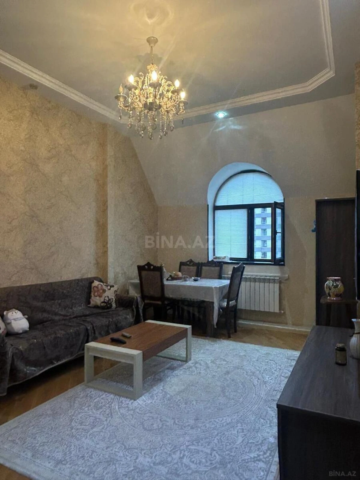 Satılır 2 otaqlı mənzil 65 m²