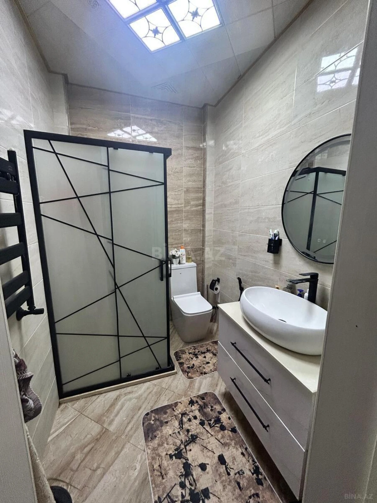 Satılır 2 otaqlı mənzil 65 m²