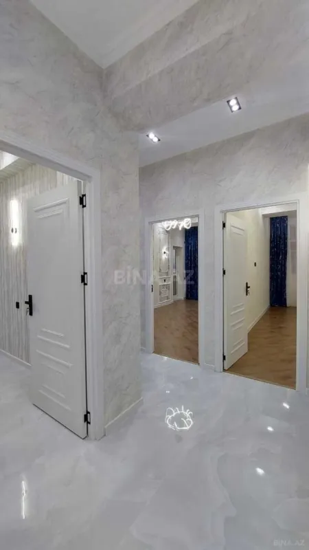 Satılır 3 otaqlı mənzil 90 m²