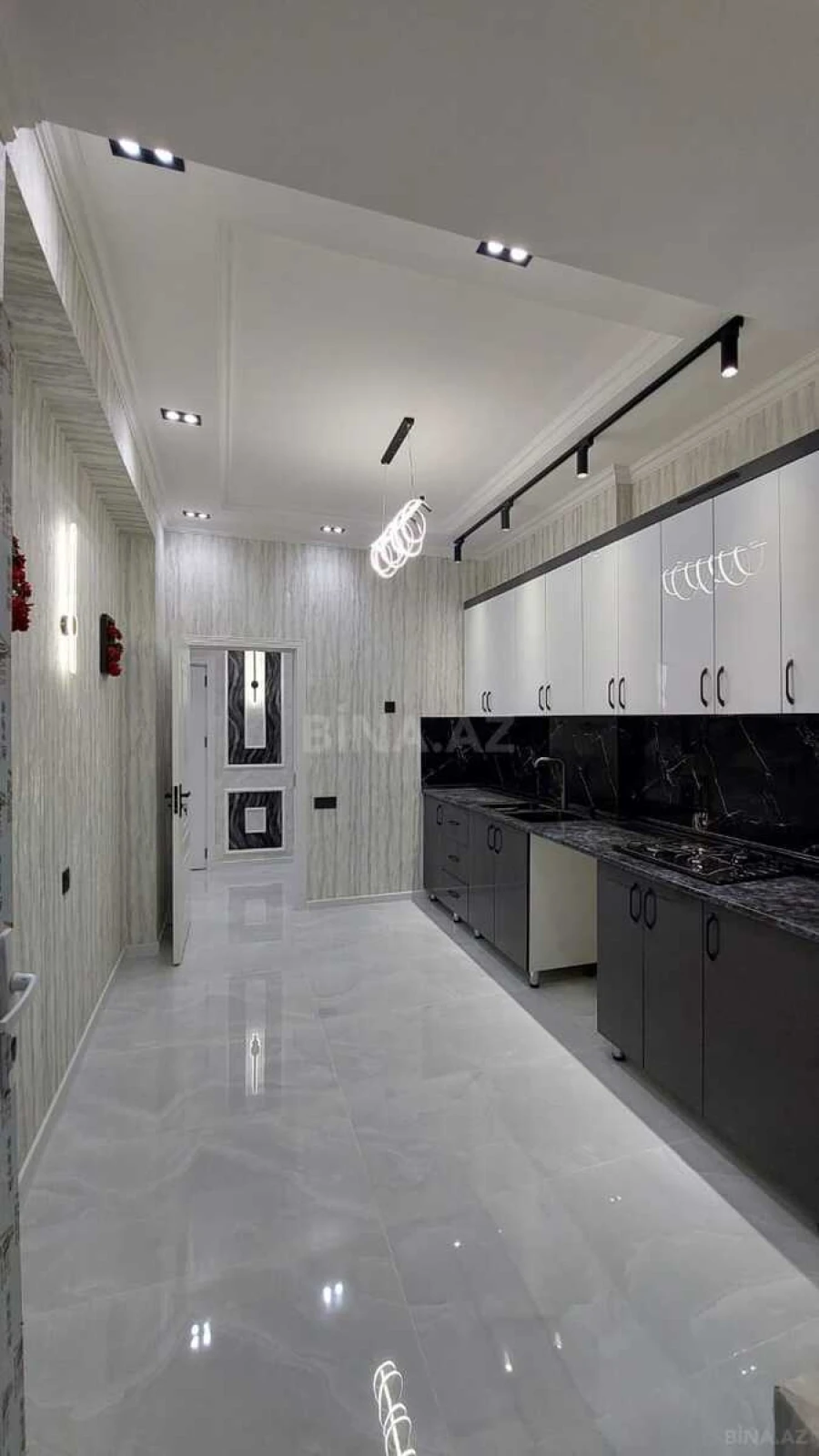 Satılır 3 otaqlı mənzil 90 m²