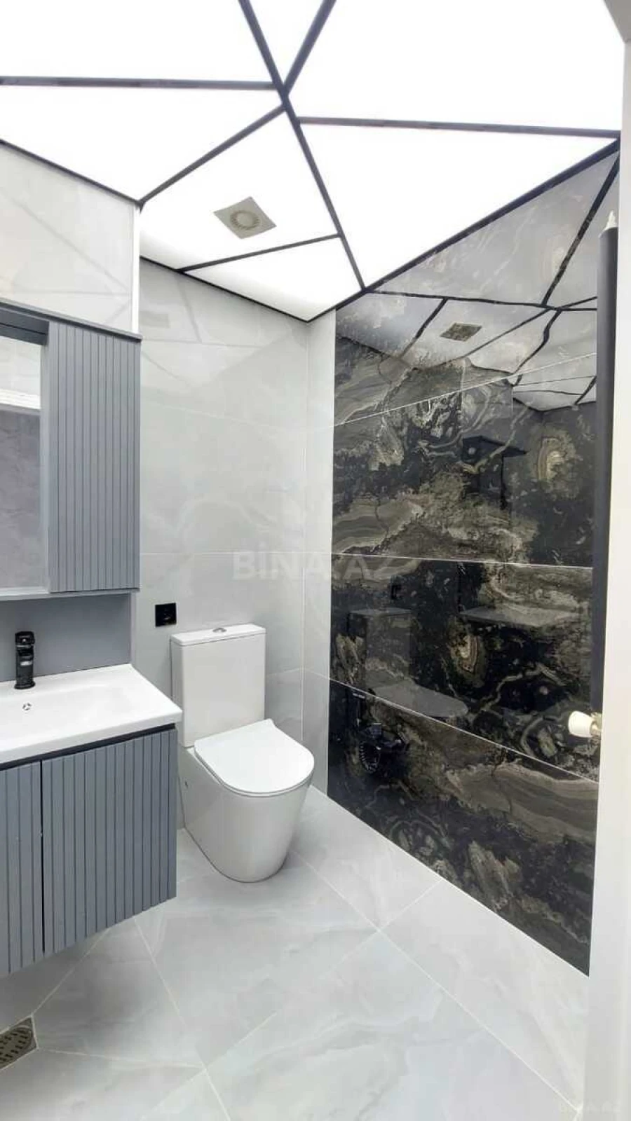 Satılır 3 otaqlı mənzil 90 m²