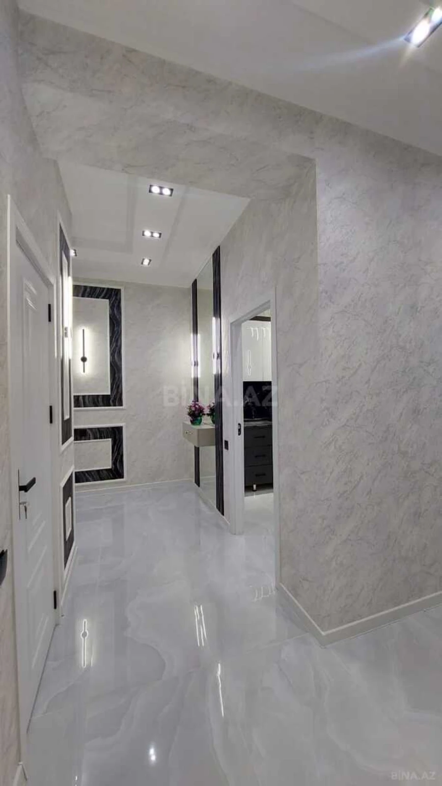 Satılır 3 otaqlı mənzil 90 m²