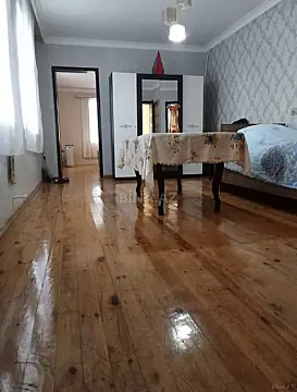 Satılır 3 otaqlı həyət evi 150 m²