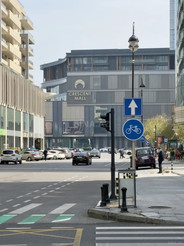 Satılır 3 otaqlı mənzil 150 m²