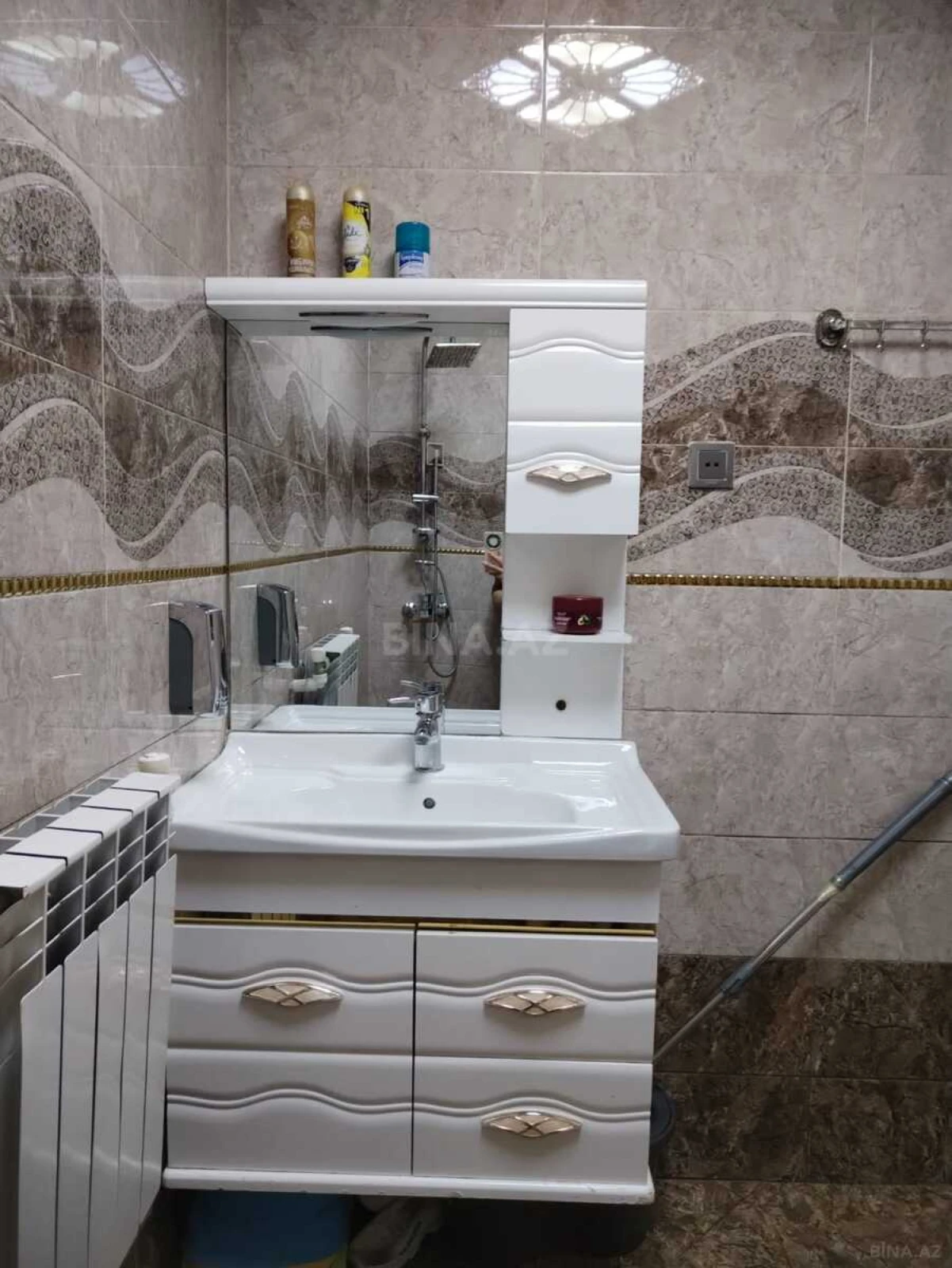 Satılır 3 otaqlı mənzil 100 m²