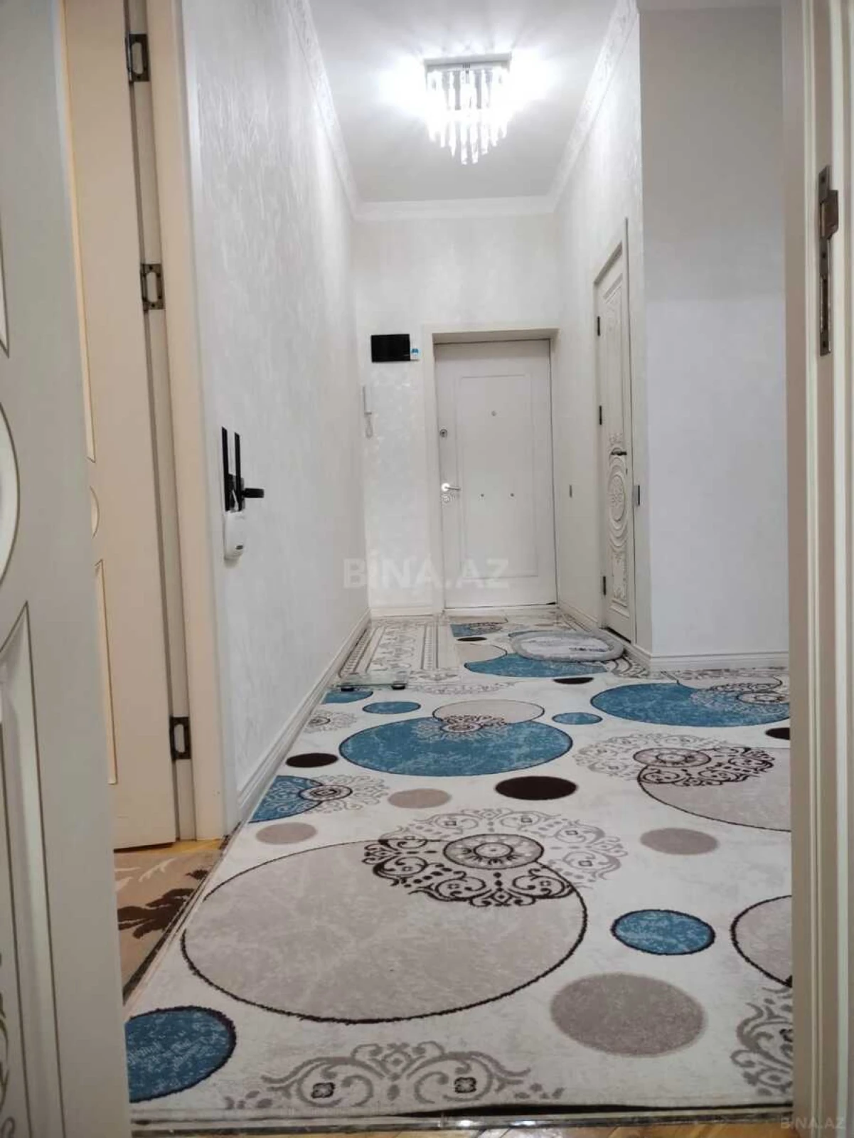 Satılır 3 otaqlı mənzil 100 m²