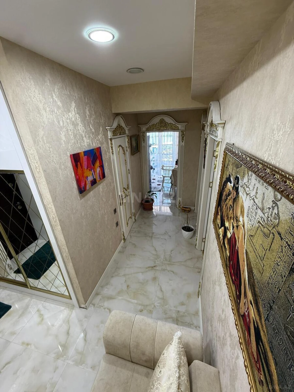 Satılır 3 otaqlı mənzil 88 m²