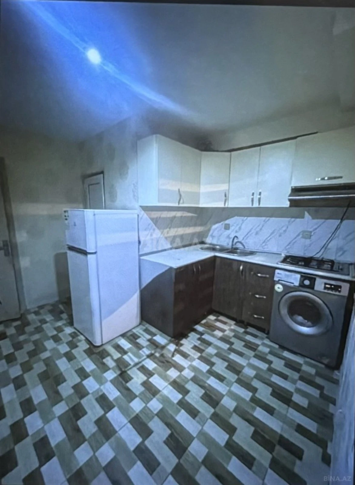 Kirayə verilir 2 otaqlı həyət evi 55 m²