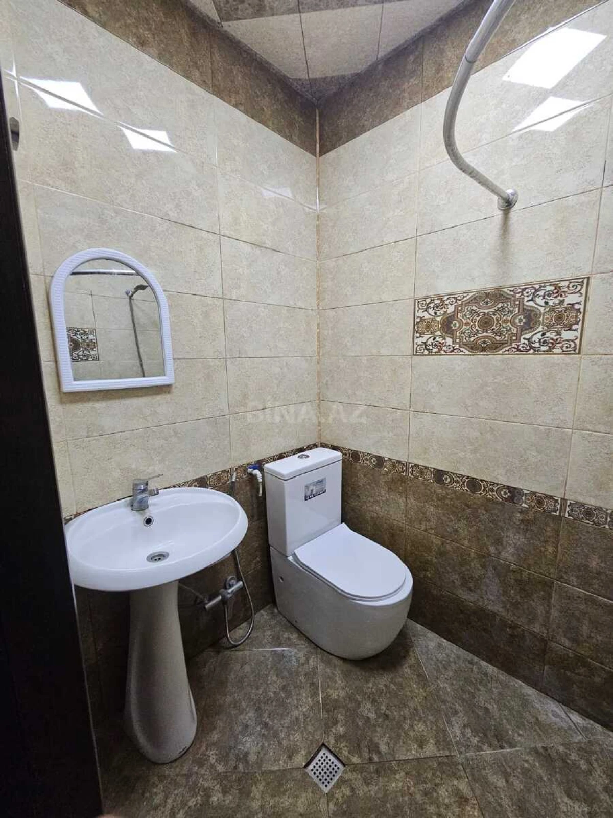 Kirayə verilir 1 otaqlı mənzil 40 m²