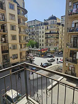 Kirayə verilir 1 otaqlı mənzil 40 m²