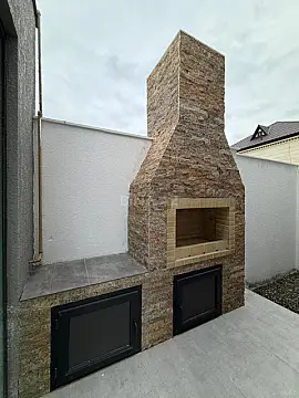 Satılır 4 otaqlı həyət evi 205 m²