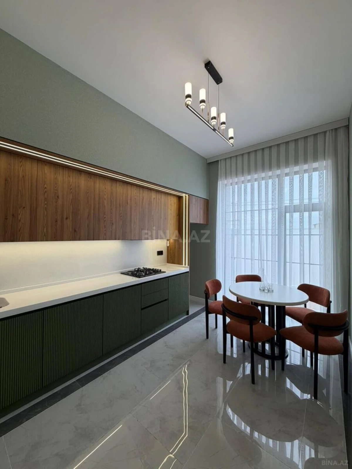 Satılır 4 otaqlı həyət evi 205 m²