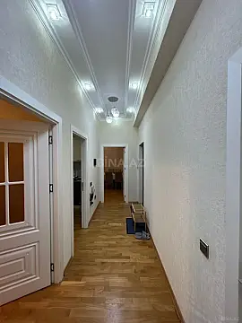 Satılır 2 otaqlı mənzil 80 m²