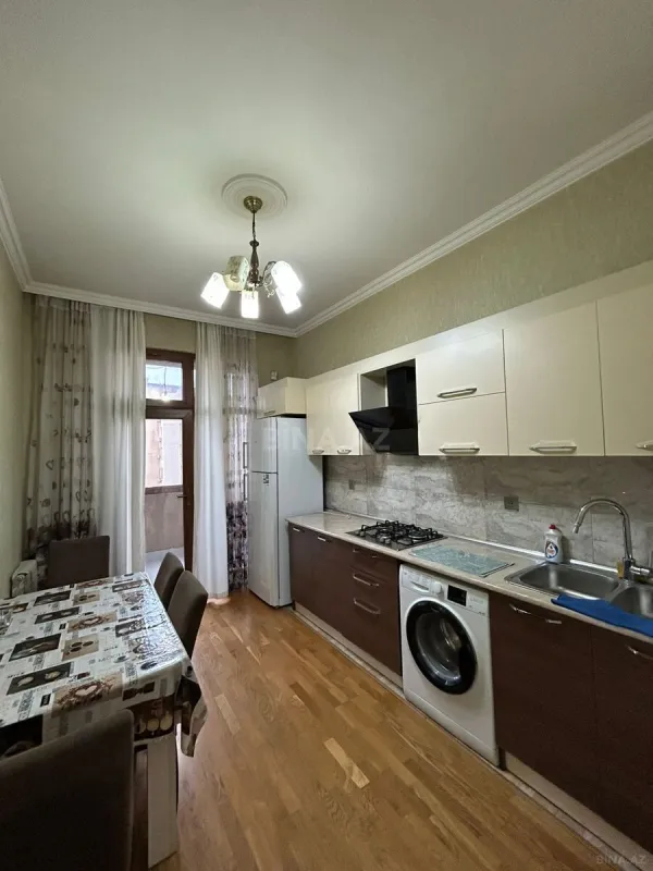 Satılır 2 otaqlı mənzil 80 m²