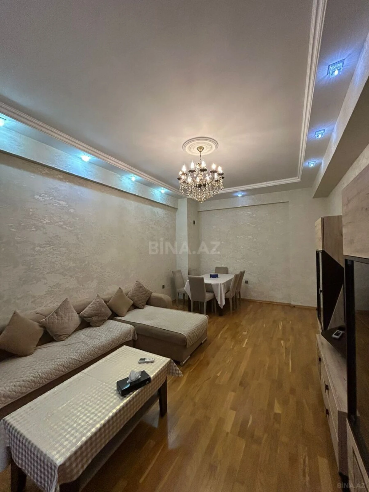 Satılır 2 otaqlı mənzil 80 m²