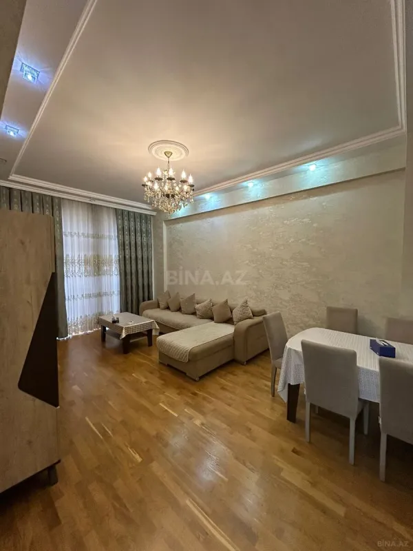 Satılır 2 otaqlı mənzil 80 m²