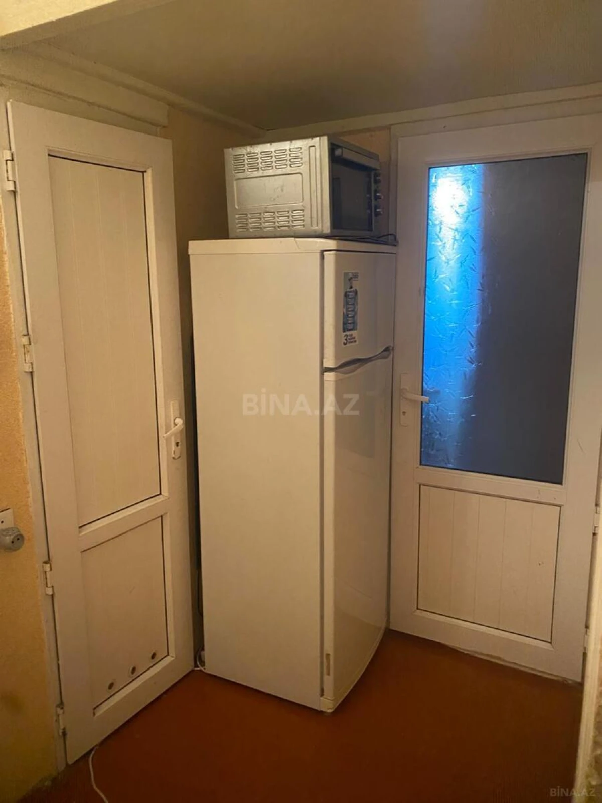 Kirayə verilir 2 otaqlı mənzil 20 m²