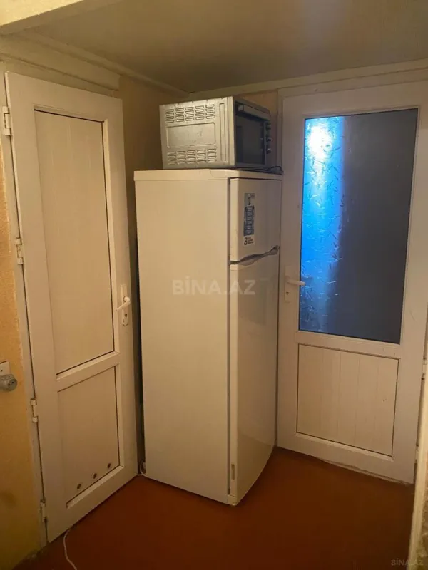 Kirayə verilir 2 otaqlı mənzil 20 m²