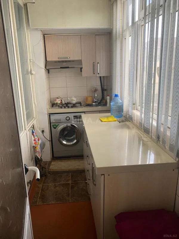 Kirayə verilir 2 otaqlı mənzil 20 m²