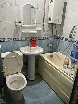 Kirayə verilir 2 otaqlı mənzil 20 m²