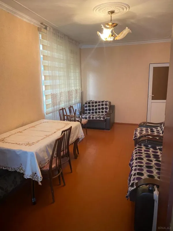 Kirayə verilir 2 otaqlı mənzil 20 m²