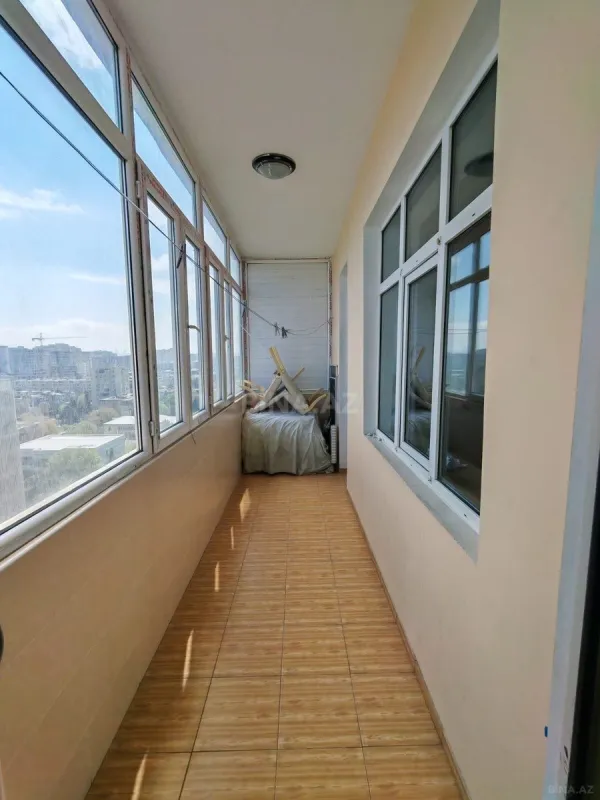 Kirayə verilir 2 otaqlı mənzil 84 m²