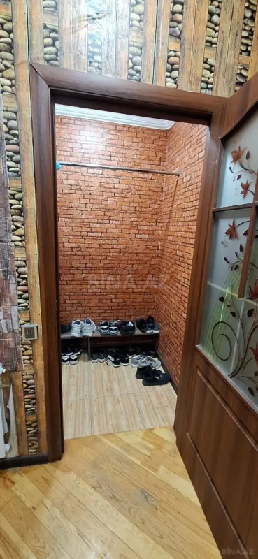 Kirayə verilir 2 otaqlı mənzil 110 m²