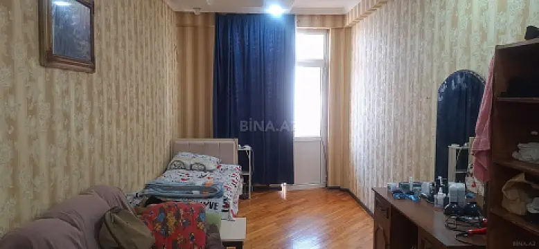 Kirayə verilir 2 otaqlı mənzil 110 m²