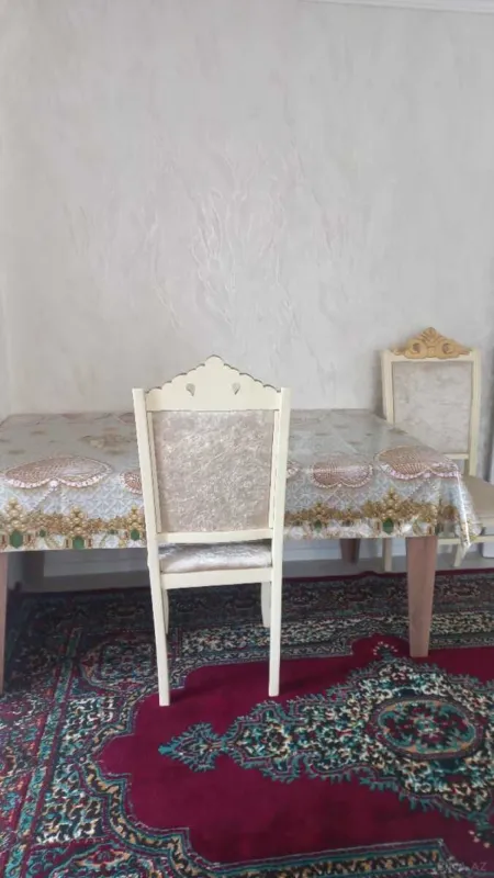 Kirayə verilir 2 otaqlı mənzil 50 m²