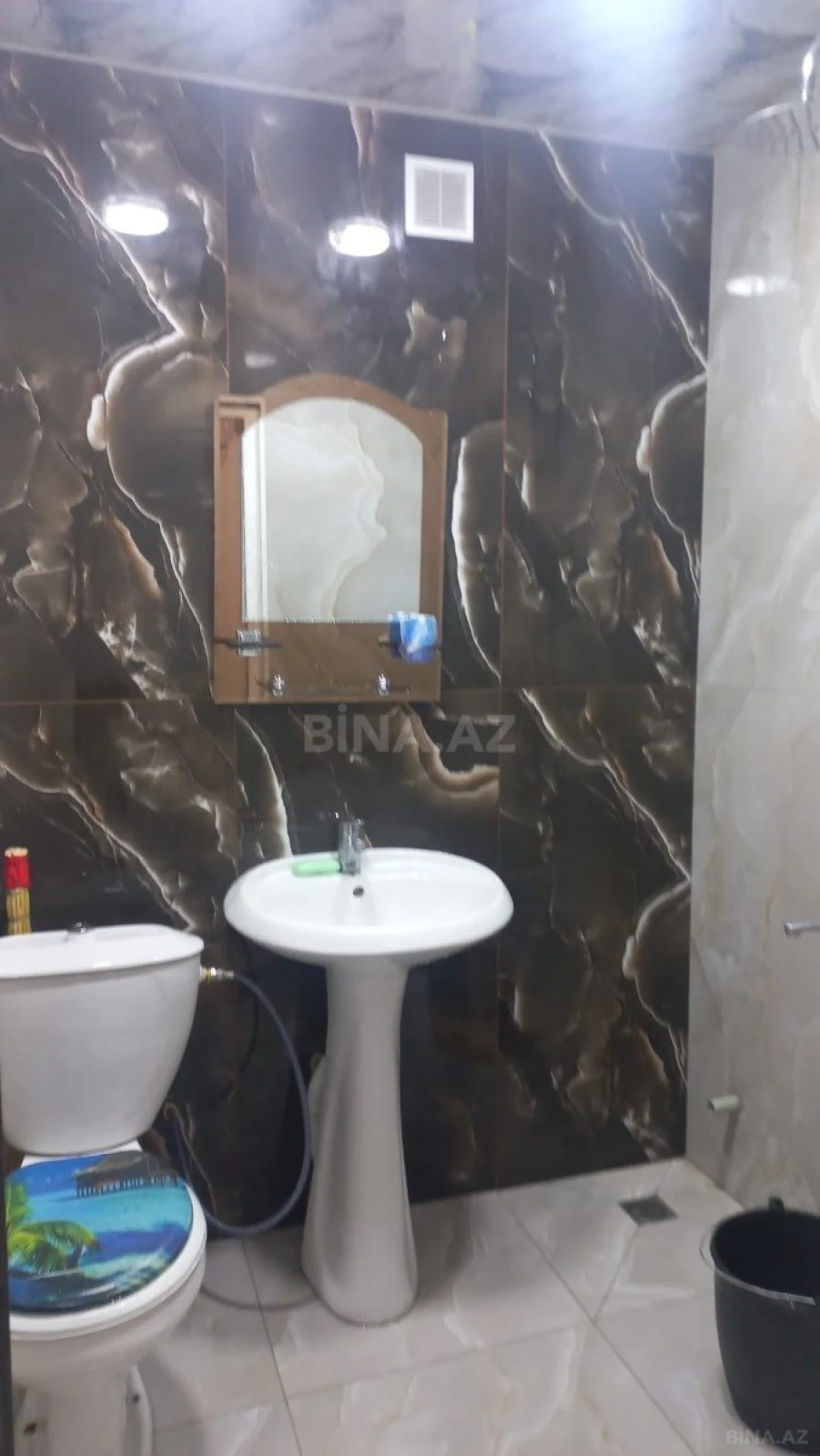 Kirayə verilir 2 otaqlı mənzil 50 m²