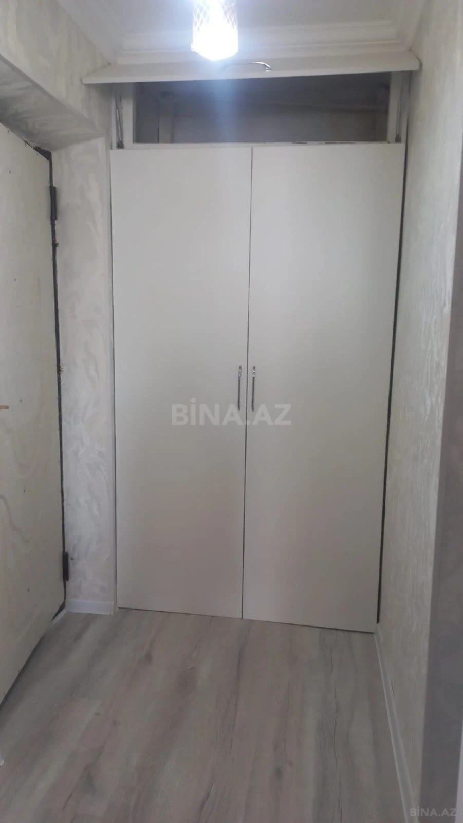 Kirayə verilir 2 otaqlı mənzil 50 m²