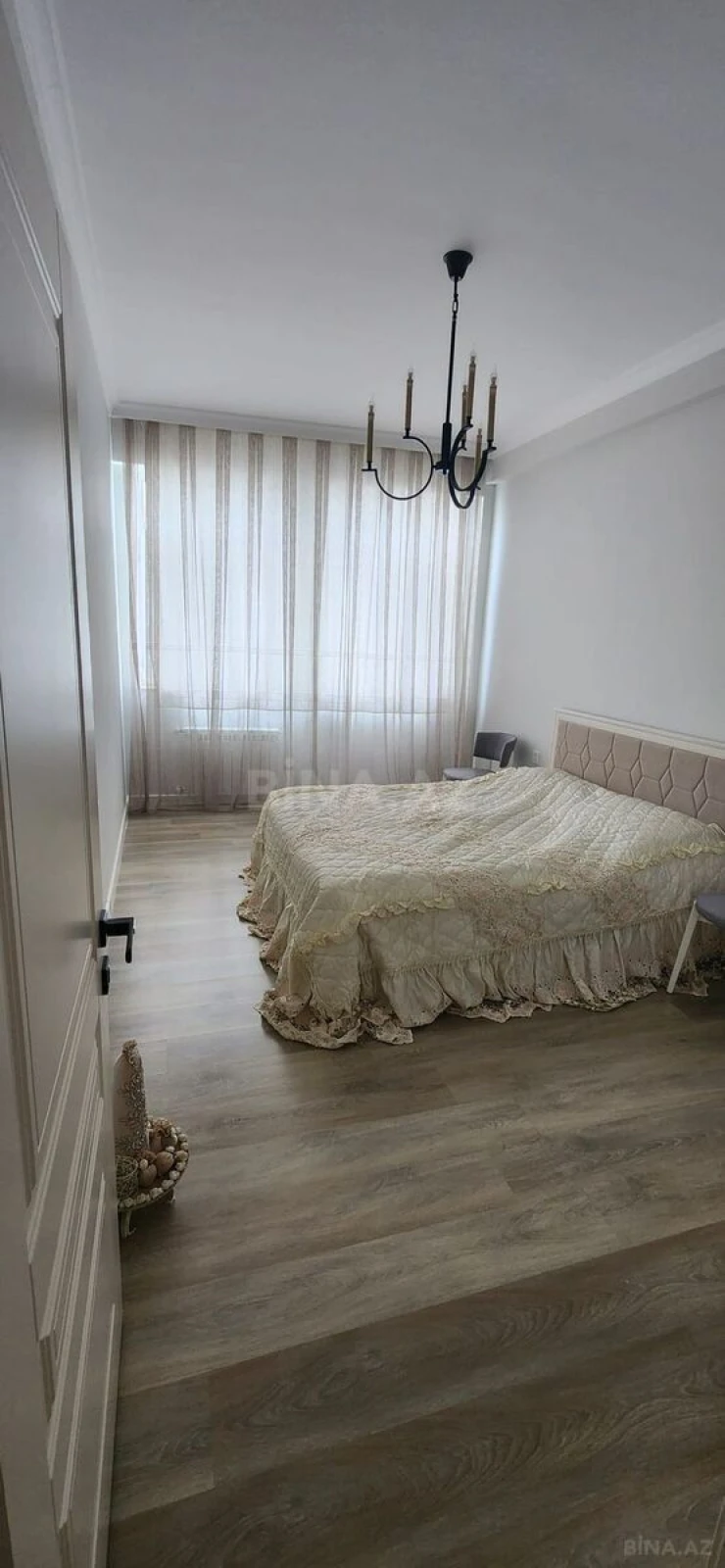 Satılır 2 otaqlı mənzil 70 m²