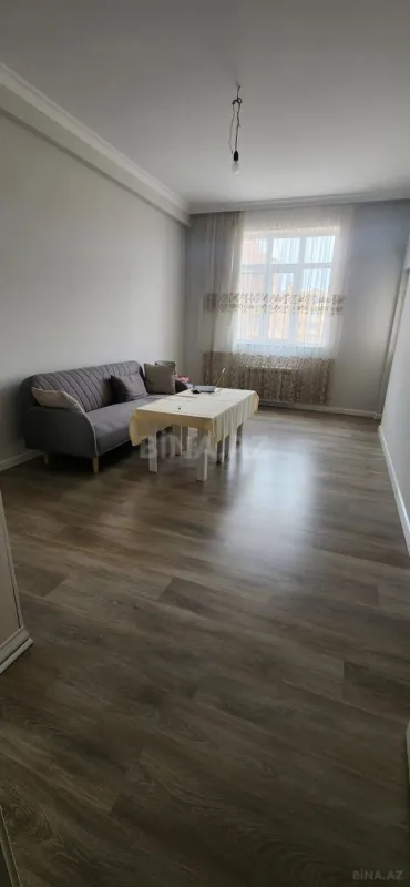 Satılır 2 otaqlı mənzil 70 m²