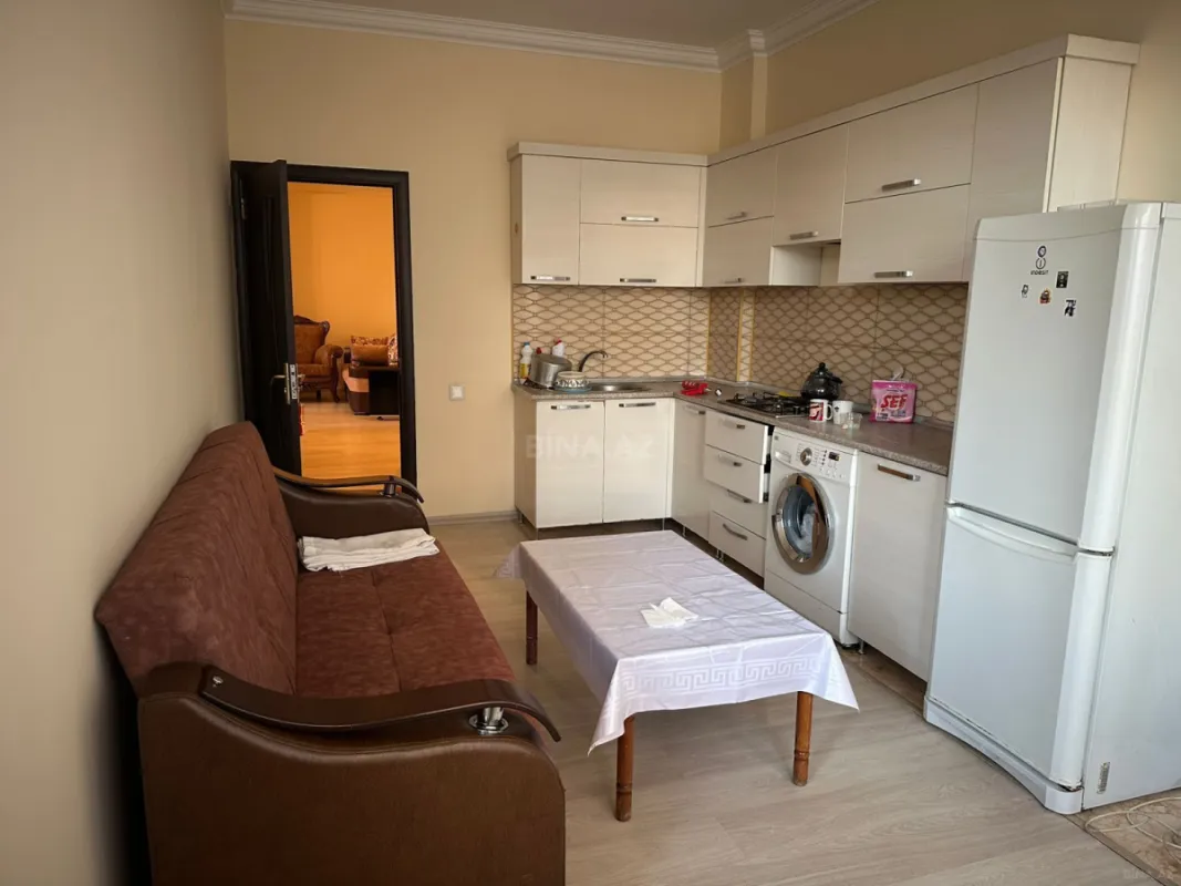 Kirayə verilir 3 otaqlı mənzil 100 m²