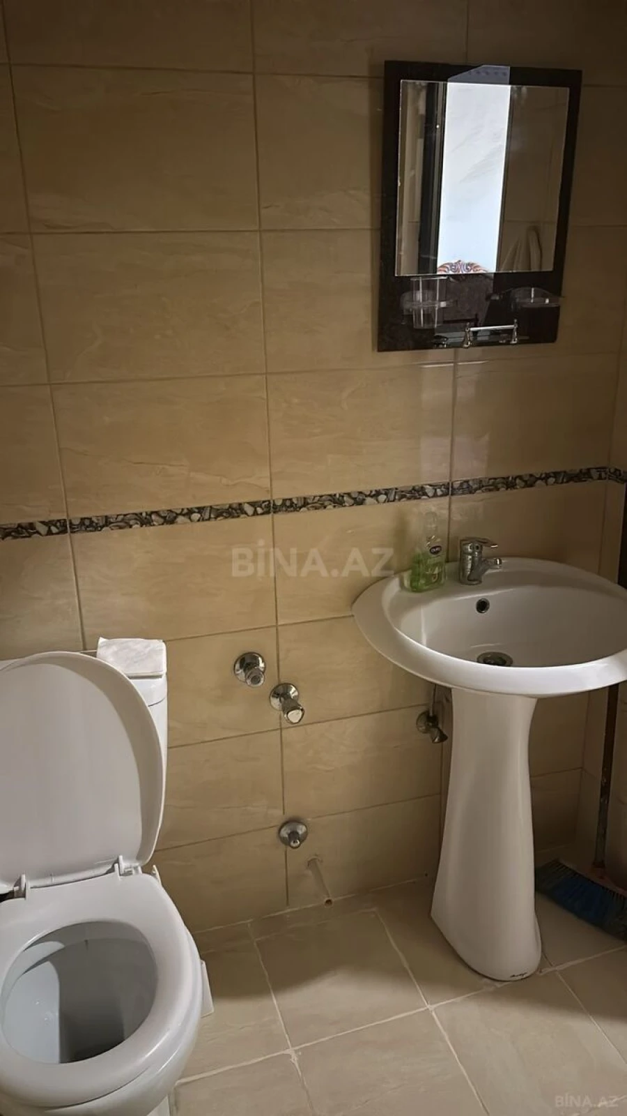 Kirayə verilir 3 otaqlı mənzil 100 m²