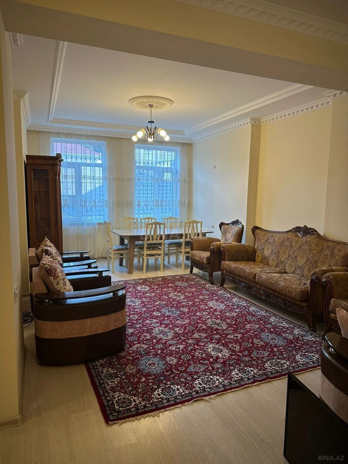 Kirayə verilir 3 otaqlı mənzil 100 m²