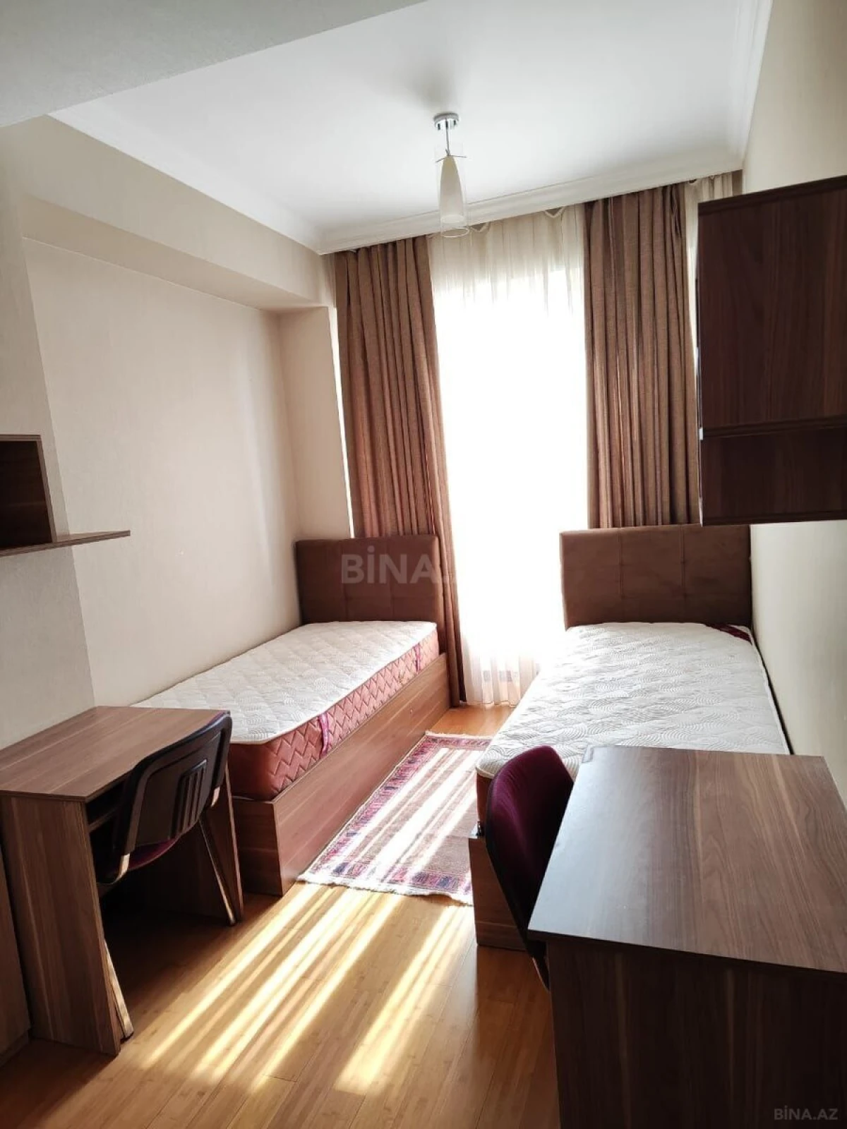 Kirayə verilir 3 otaqlı mənzil 111 m²