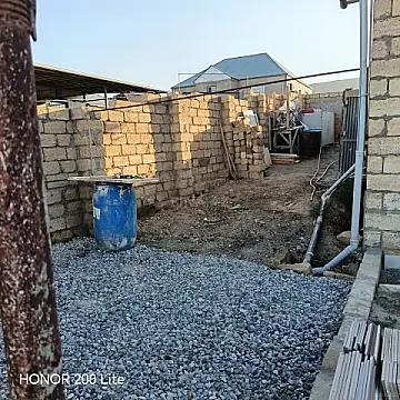 Satılır 5 otaqlı həyət evi 120 m²