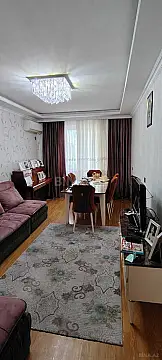 Satılır 5 otaqlı mənzil 120 m²