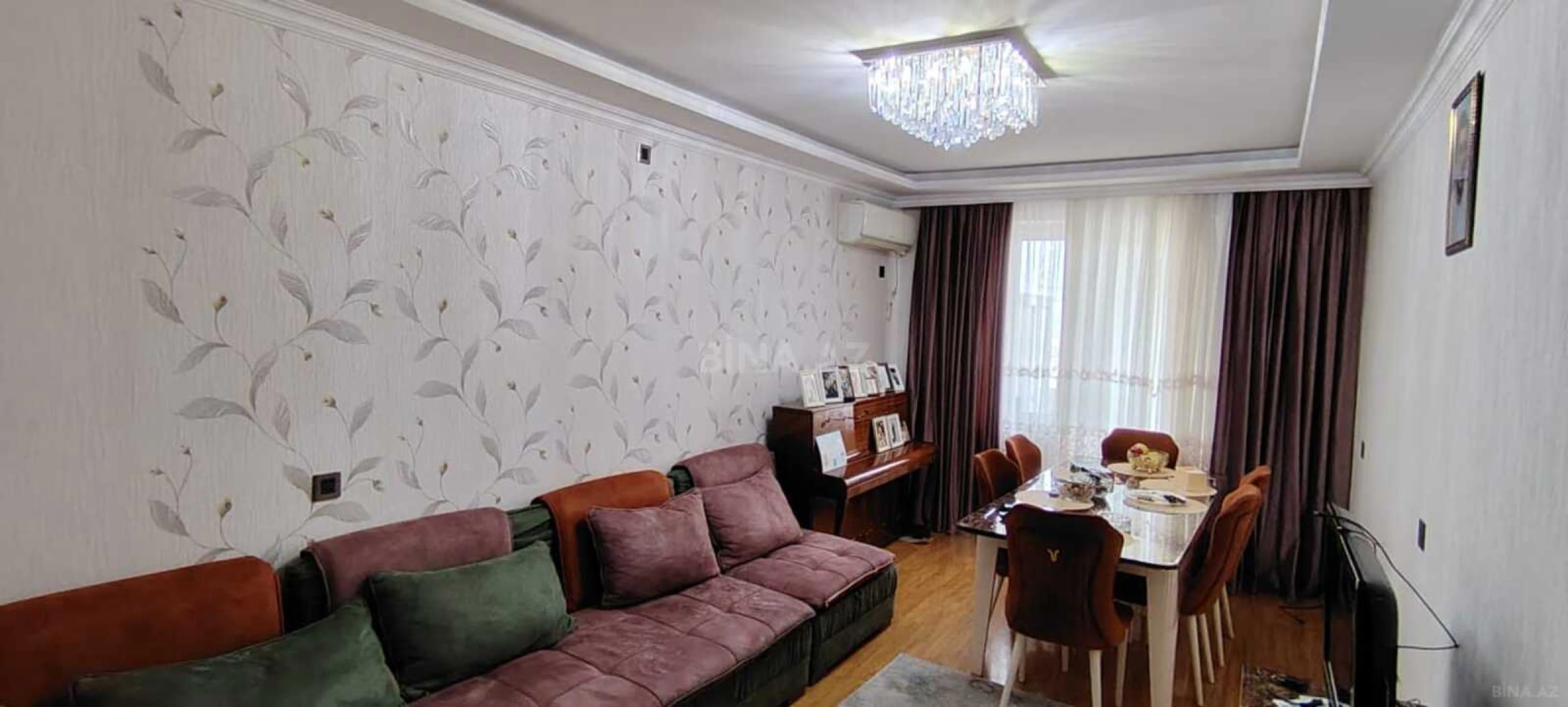 Satılır 5 otaqlı mənzil 120 m²