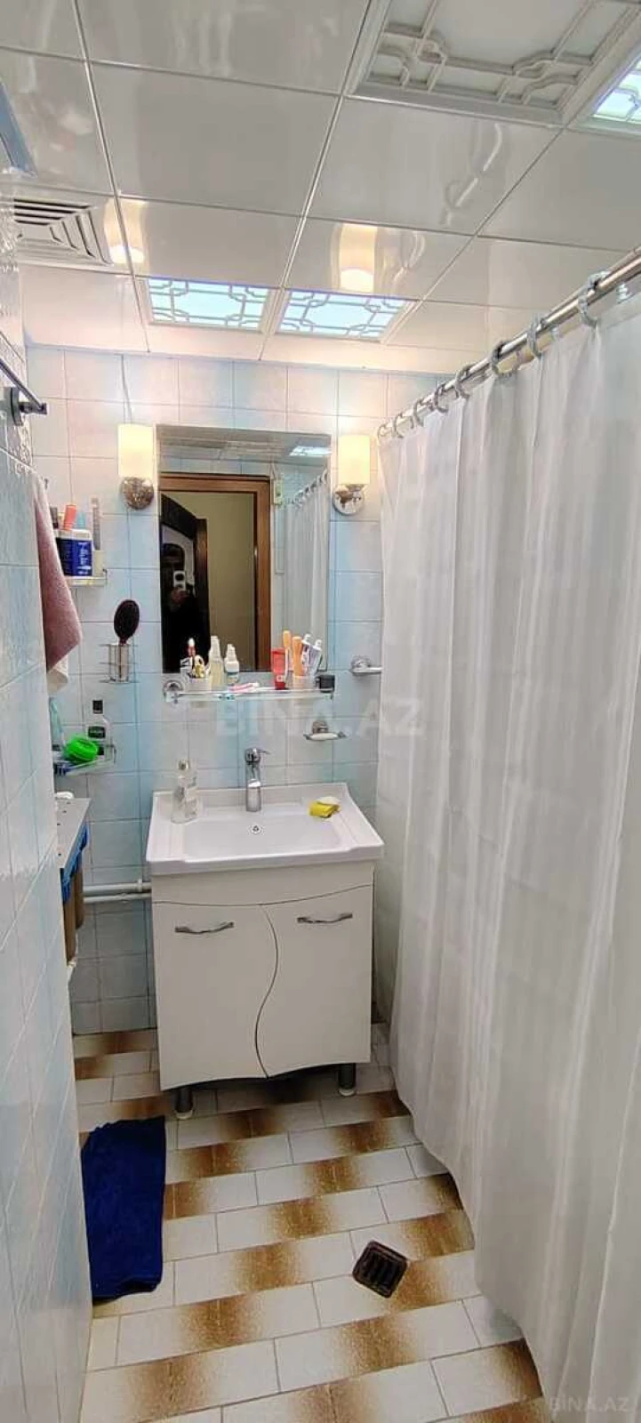Satılır 5 otaqlı mənzil 120 m²